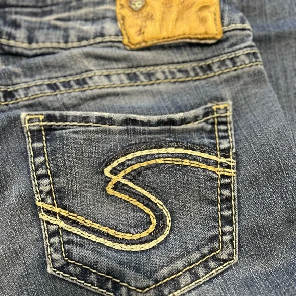 Silver SUKI Classic Blue Women's Jeans 28Wx35L - Picture 7 of 9